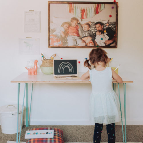 EASY DIY KIDS ACTIVITY TABLE + A PRINTED WOOD SIGN - RAE ANN KELLY