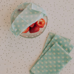 SPRING REFRESH: 4 EASY WAYS TO CUT BACK ON PLASTIC less plastic-1802