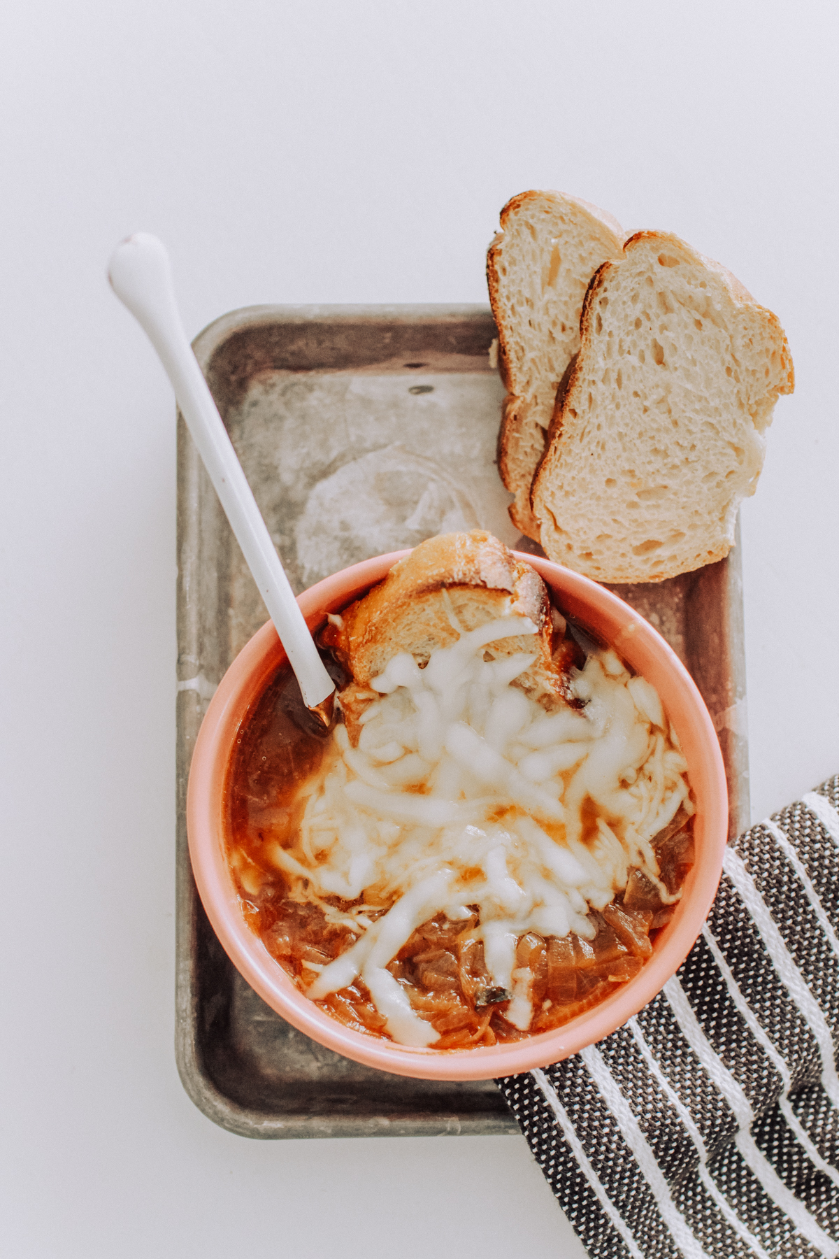 DINNER TONIGHT: EASY FRENCH ONION SOUP RECIPE - RAE ANN KELLY